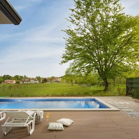 Meadow For 6 Persons Near Labin - Rabac With 28 M2 Heated Pool & Kids Playground * Ružići