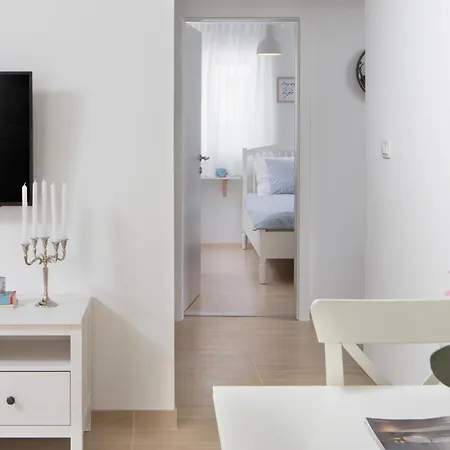 Meadow For 6 Persons Near Labin - Rabac With 28 M2 Heated Pool & Kids Playground * Ružići